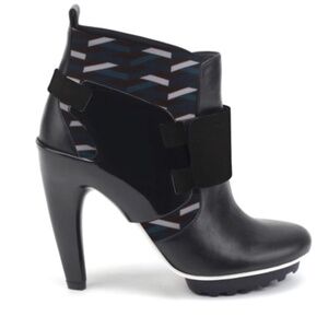 United Nude “Eros” Bootie size 38